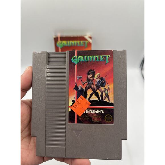 Gauntlet - Nintendo NES Video Game Tengen Black Cartridge Complete CIB - Picture 4 of 16